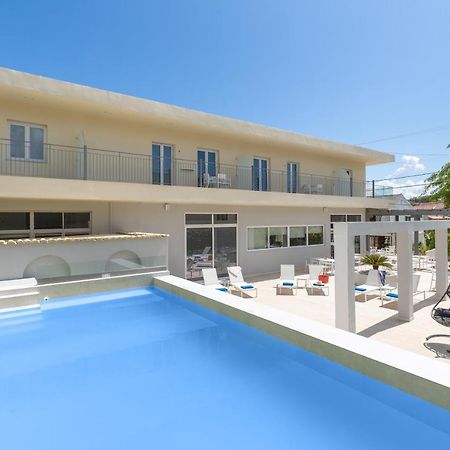 Melina Oasis Boutique Hotel Кассиопи Экстерьер фото