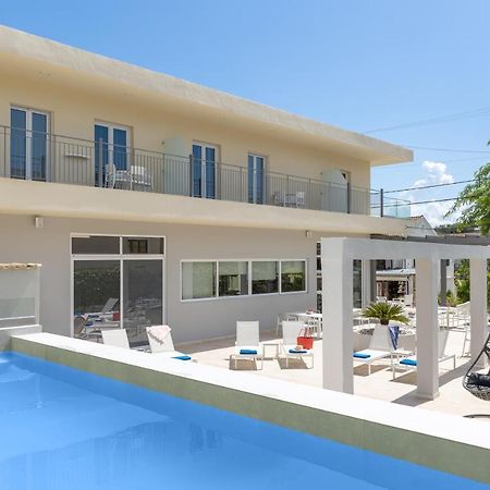 Melina Oasis Boutique Hotel Кассиопи Экстерьер фото